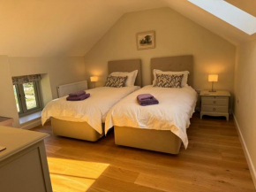 Bank Top Barn King Bedroom Self Catering 2 Guests